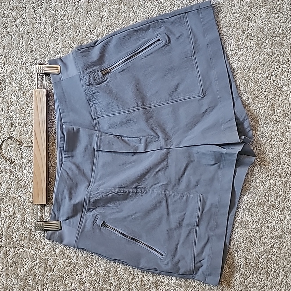 Athleta Trekkie Shorts